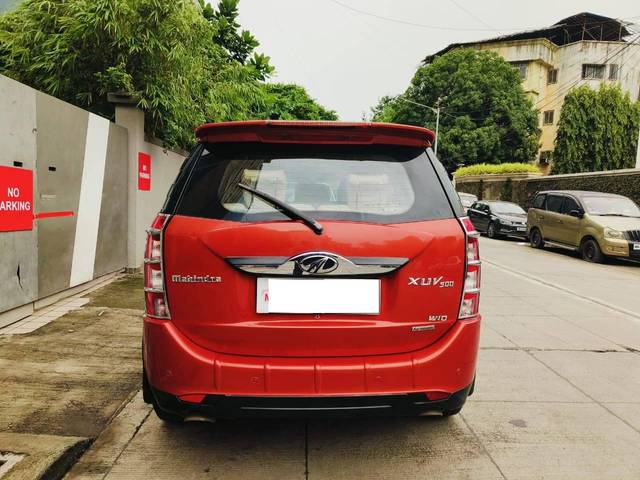 https://images10.gaadi.com/usedcar_image/4618196/original/processed_66286b35f38a64634b14dfaee565a8f0.jpeg?imwidth=6402