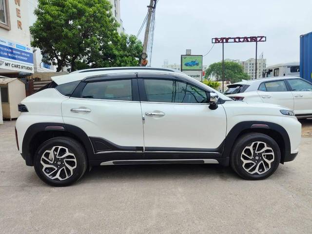 https://images10.gaadi.com/usedcar_image/4618197/original/processed_d1a13e7be6e359fbe5a97bc6344d276c.jpeg?imwidth=6401