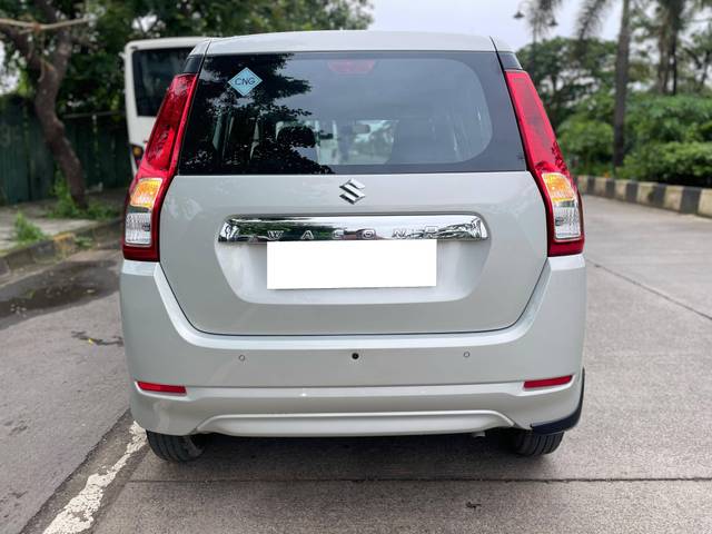 https://images10.gaadi.com/usedcar_image/4618218/original/processed_5db646317f659d13b2919d3b36f39688.jpg?imwidth=6402
