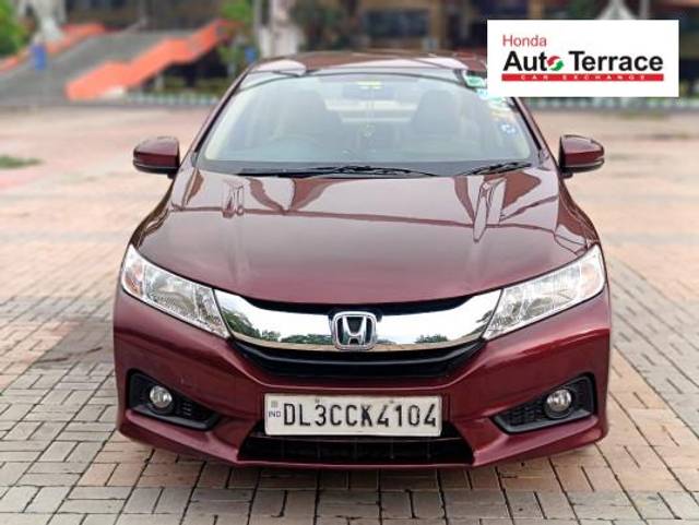 https://images10.gaadi.com/usedcar_image/4618227/original/8120dadca8ac476d65037436dd3806ce.jpg?imwidth=6400