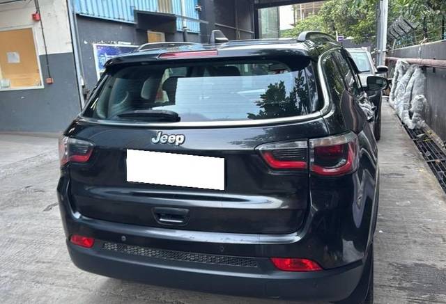 https://images10.gaadi.com/usedcar_image/4618238/original/processed_0cc24197-4d2b-4937-8246-6b6affaa004d.jpeg?imwidth=6401