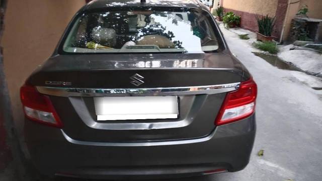 https://images10.gaadi.com/usedcar_image/4618258/original/processed_processed_1ec7b49c-9c8f-4782-8fb3-9485163357ac.jpg?imwidth=6401