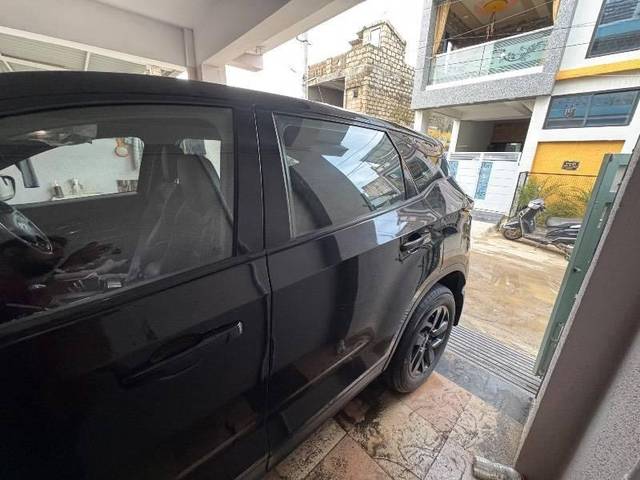 https://images10.gaadi.com/usedcar_image/4618278/original/processed_491f5450-bce3-4b75-84be-8b7c846ffdc4.jpeg?imwidth=6402