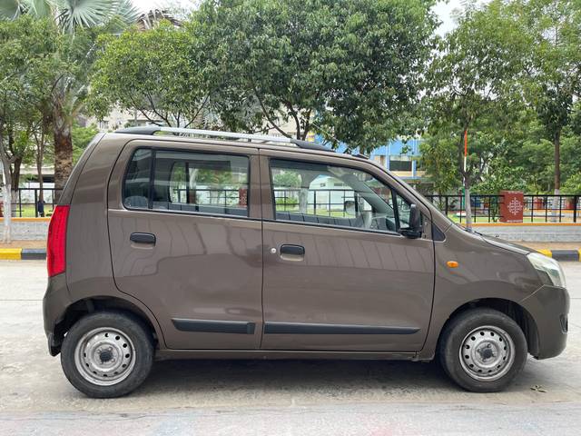 https://images10.gaadi.com/usedcar_image/4618306/original/9cc4a05f1d3582593dcae17eefef7982.jpg?imwidth=6401