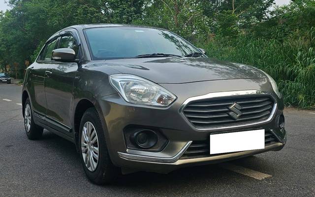 https://images10.gaadi.com/usedcar_image/4618311/original/processed_a4a8500976269ea9729e96efb0ec6e8f.jpg?imwidth=6400