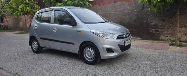 https://images10.gaadi.com/usedcar_image/4618312/original/processed_76cd629c4b56e44eb0f821d5a07b59a0.jpg?imwidth=6400