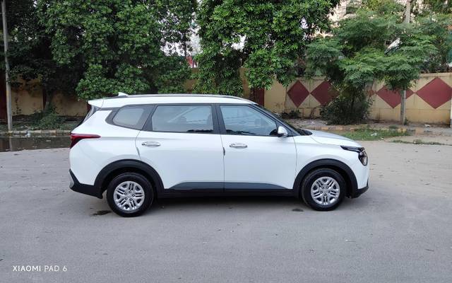 https://images10.gaadi.com/usedcar_image/4618322/original/processed_ce8721b6-4286-4f49-91d8-2eaa490d2159.jpg?imwidth=6401