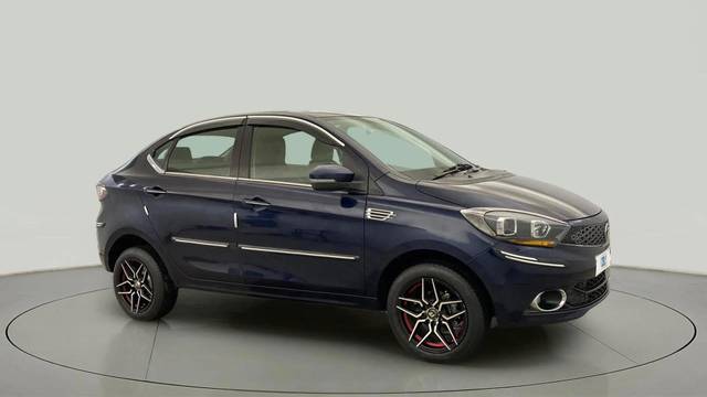 https://images10.gaadi.com/usedcar_image/4618334/original/ee2f5a6ecc564beb4800979d8b843f3c.jpg?imwidth=6400