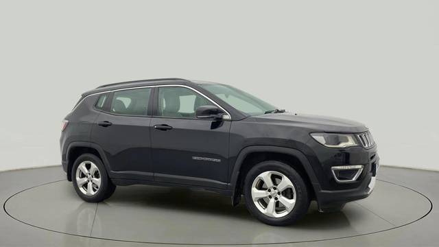 https://images10.gaadi.com/usedcar_image/4618339/original/e42dace774aabc6f75696ff1c57d7021.jpg?imwidth=6400