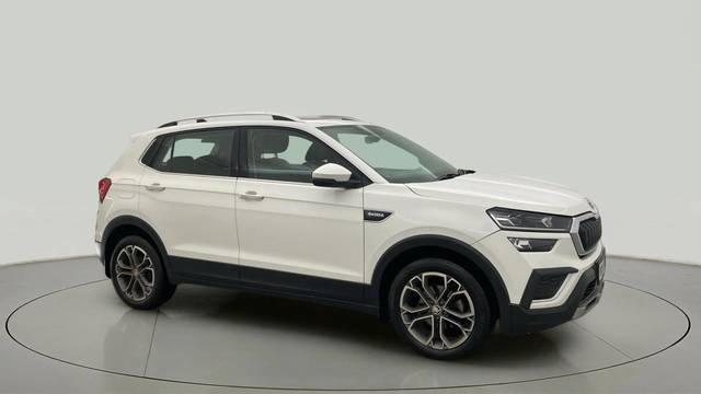 https://images10.gaadi.com/usedcar_image/4618349/original/cb2c9b75216f5ea920043b5a30865d9e.jpg?imwidth=6400