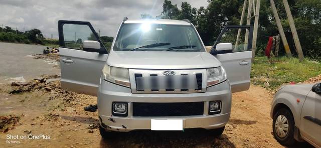 https://images10.gaadi.com/usedcar_image/4618367/original/processed_601fa9f5-e503-4c40-8643-ca970d48cca0.jpg?imwidth=6402