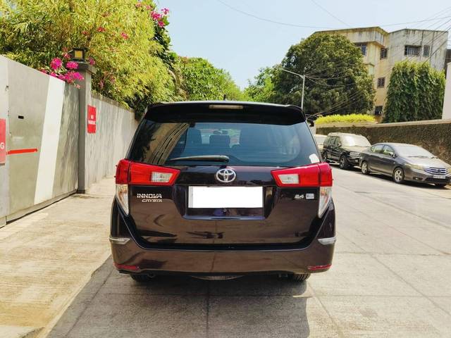 https://images10.gaadi.com/usedcar_image/4618373/original/processed_5b21513a2ef7c4edf97b84e5cabc8272.jpeg?imwidth=6402