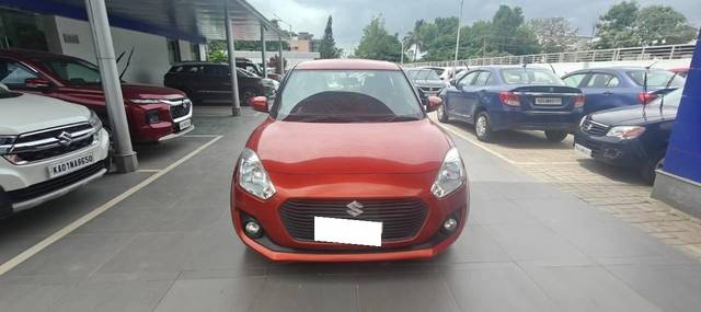 https://images10.gaadi.com/usedcar_image/4618379/original/processed_62d0c7e09cf0ebcdaa0124e6dbdb9d65.jpg?imwidth=6400