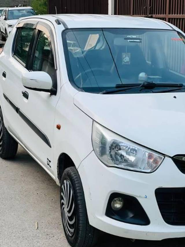 https://images10.gaadi.com/usedcar_image/4618385/original/processed_b9f559be-fbf0-44a3-b1ae-78c6e84d1955.jpg?imwidth=6400
