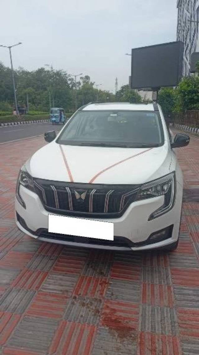 https://images10.gaadi.com/usedcar_image/4618386/original/processed_51488b21-a11c-49cd-b118-7f4abadff6a2.jpeg?imwidth=6400