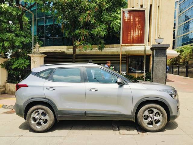 https://images10.gaadi.com/usedcar_image/4618441/original/processed_7533684c26720704a4825116c9aeb26c.jpeg?imwidth=6401