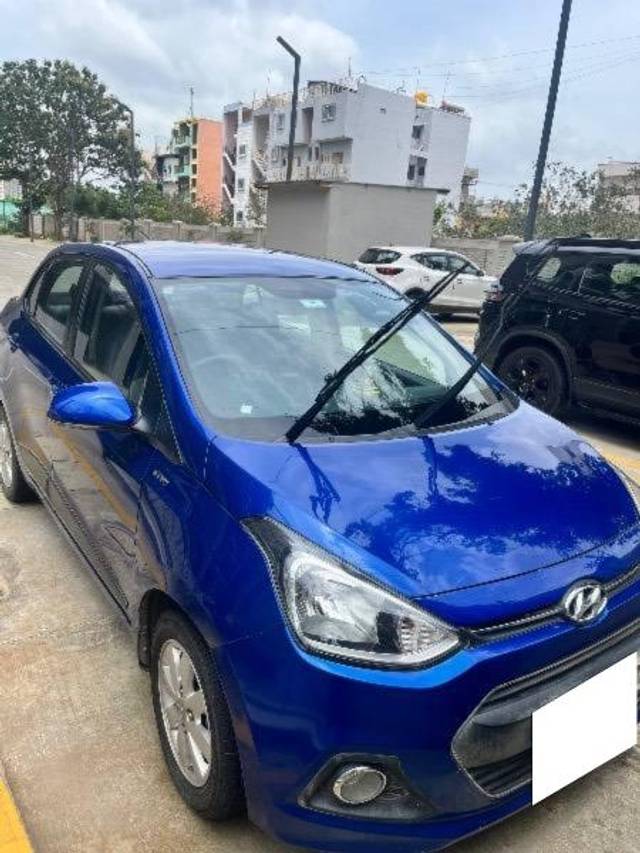 https://images10.gaadi.com/usedcar_image/4618478/original/processed_b315f558-2b90-4268-9a26-7bf9b5b3947c.jpeg?imwidth=6400
