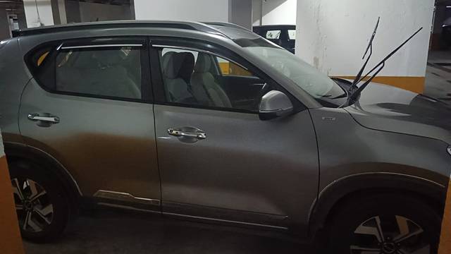 https://images10.gaadi.com/usedcar_image/4618489/original/7952cd28-1940-46f4-bca4-3552c2ea4fc5.jpg?imwidth=6401