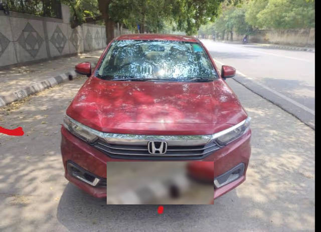 https://images10.gaadi.com/usedcar_image/4618556/original/30329d00-d274-43e7-b58f-c21a3b257321.png?imwidth=6402