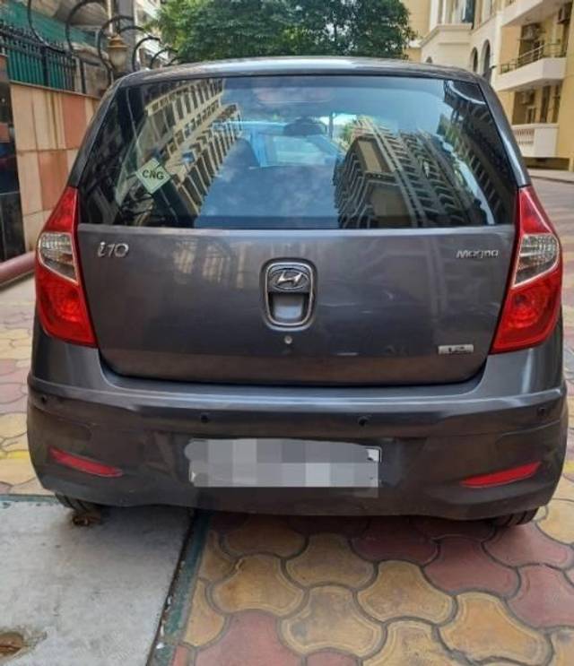 https://images10.gaadi.com/usedcar_image/4618574/original/processed_759278d4-c76f-42f3-ae72-c707b46dc732.jpg?imwidth=6402