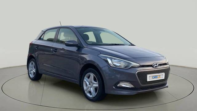 https://images10.gaadi.com/usedcar_image/4618631/original/7c2fb8a2e6826a9f0a6ab45af71acb4f.jpg?imwidth=6400