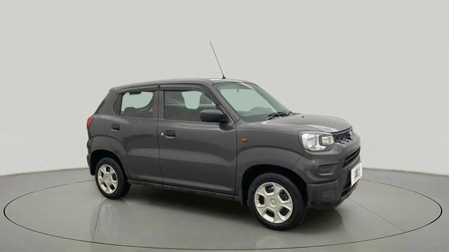 https://images10.gaadi.com/usedcar_image/4618634/original/634a5c58298d1d4652088a5e3aab66b5.jpg?imwidth=6400