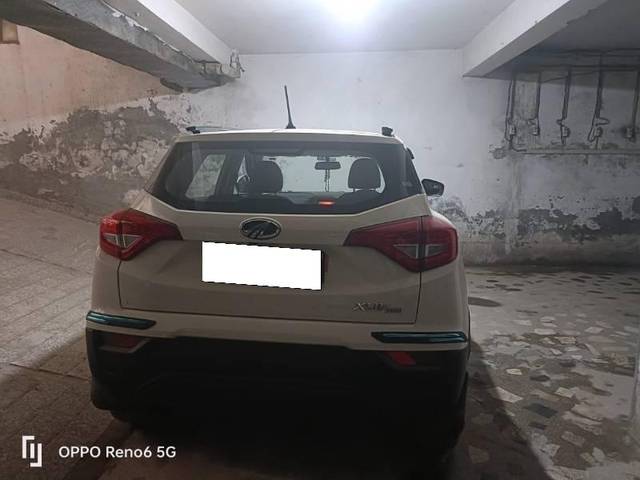 https://images10.gaadi.com/usedcar_image/4618801/original/processed_ad97586d-ec81-41db-868b-ee517b016170.jpg?imwidth=6402