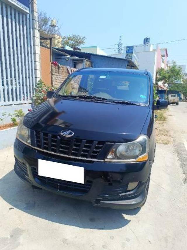 https://images10.gaadi.com/usedcar_image/4618822/original/processed_d8b6df63-0b8c-4213-ad65-c8af73571449.jpg?imwidth=6400