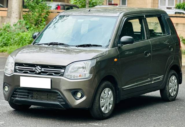 https://images10.gaadi.com/usedcar_image/4618855/original/processed_78b9eb5a17c57ad79b8e44cd98ff8403.jpg?imwidth=6402