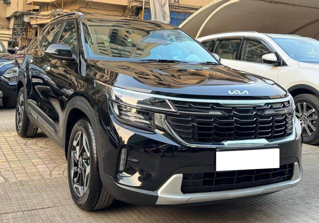 https://images10.gaadi.com/usedcar_image/4618863/original/processed_71ffedd8d6fa8f4aacb5295792238ccd.jpg?imwidth=6400