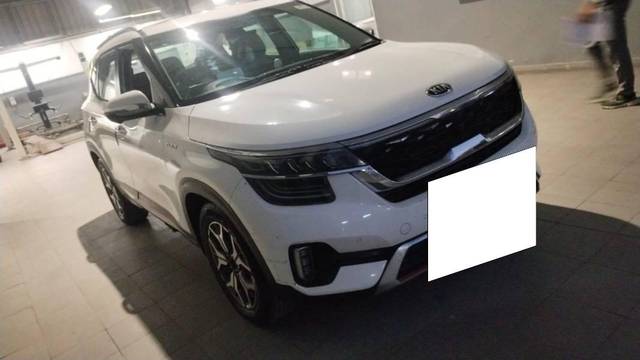 https://images10.gaadi.com/usedcar_image/4618910/original/processed_48e94da1-829e-4342-95ec-279aaa3ac4cc.jpeg?imwidth=6400