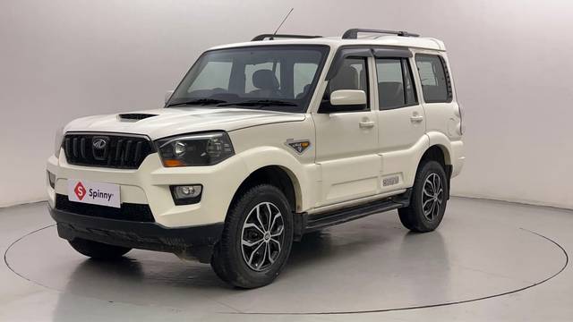 https://images10.gaadi.com/usedcar_image/4618981/original/602589213cb989b71607b8e9fa038dcd.JPG?imwidth=6400