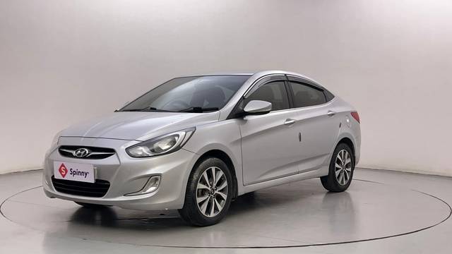 https://images10.gaadi.com/usedcar_image/4618985/original/5e48ccccd4d6f0886666ade858a50d45.JPG?imwidth=6400
