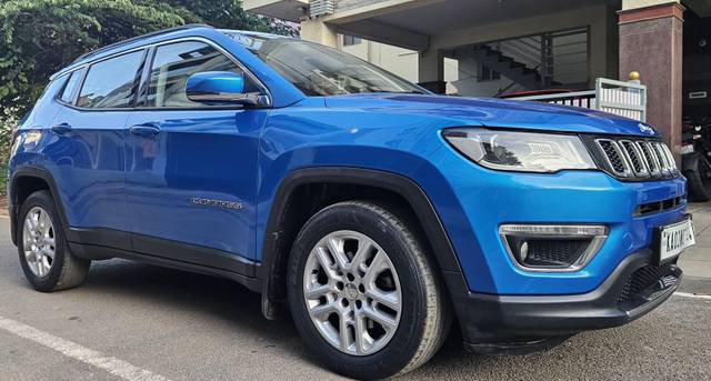 https://images10.gaadi.com/usedcar_image/4618995/original/processed_7c1748db742e7896e55f386d67420689.jpg?imwidth=6400