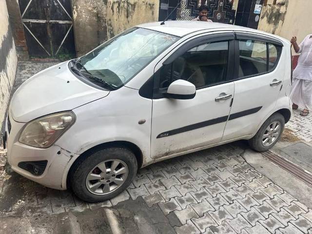 https://images10.gaadi.com/usedcar_image/4619014/original/processed_3409065e-038e-4929-bcb2-f43601f0bd79.jpg?imwidth=6400