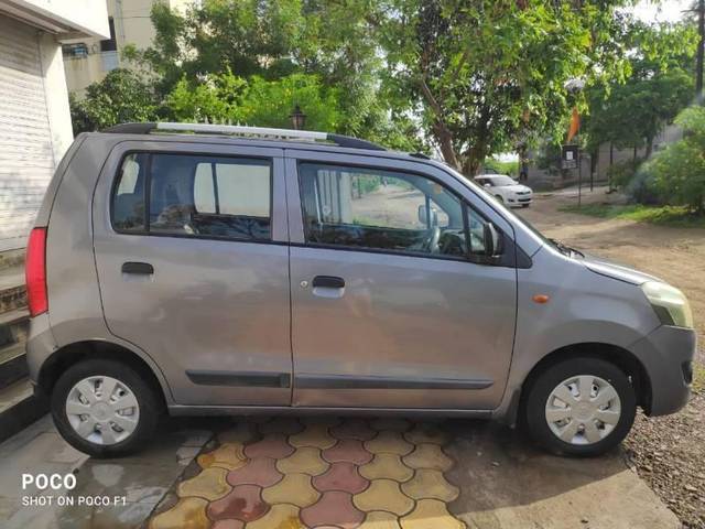 https://images10.gaadi.com/usedcar_image/4619036/original/processed_ed1834db-b48f-4385-8dc0-6029edc1ef1a.jpg?imwidth=6401