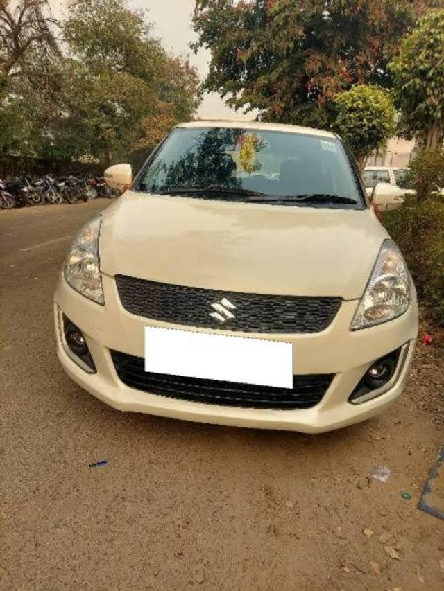https://images10.gaadi.com/usedcar_image/4619046/original/processed_871b66c7-2bb2-4f22-b1d5-43e4bf58ebd6.jpg?imwidth=6401