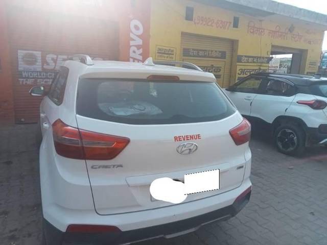 https://images10.gaadi.com/usedcar_image/4619060/original/processed_ff685327-8fd0-4c70-bcbd-b5784f30093f.JPG?imwidth=6400