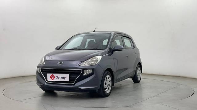 https://images10.gaadi.com/usedcar_image/4619093/original/7ef7d4c8dd572a81bf3c55569a9d9ccf.JPG?imwidth=6400