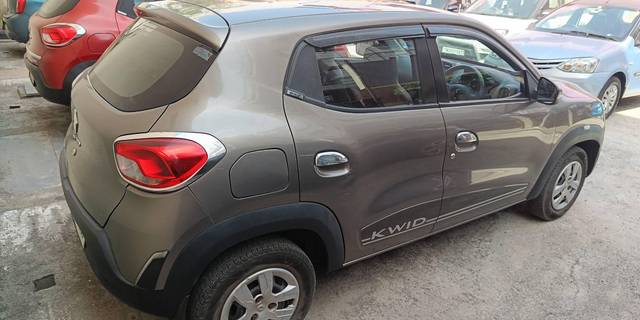 https://images10.gaadi.com/usedcar_image/4619101/original/processed_e77cdfe100debd2f4b79904015b0e78d.jpg?imwidth=6402