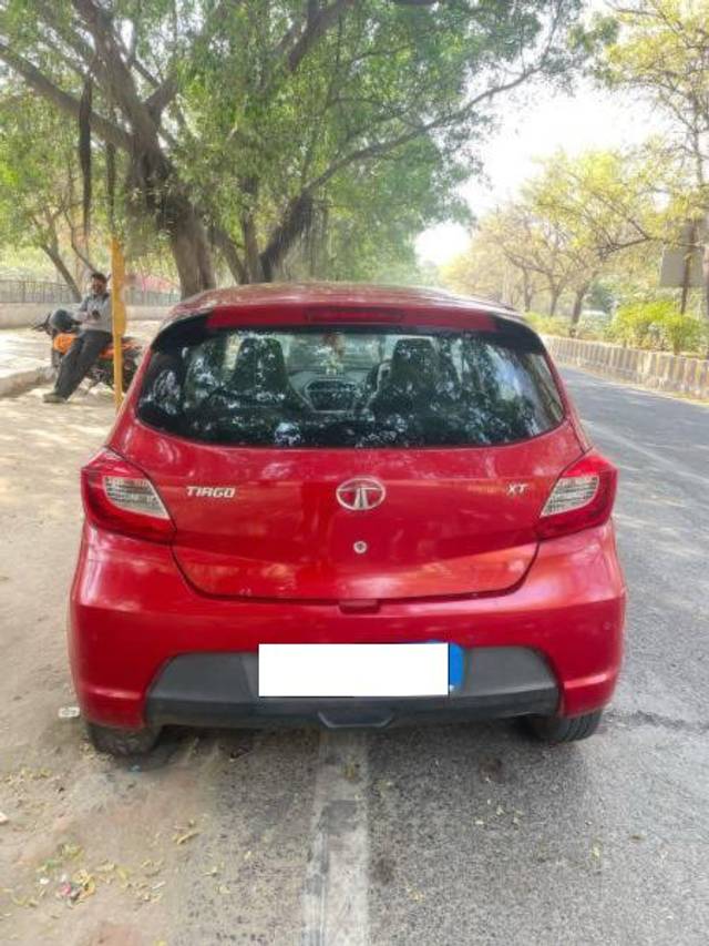 https://images10.gaadi.com/usedcar_image/4619106/original/processed_bfab86f8-d28a-41c7-960c-6efa5f39861b.jpeg?imwidth=6400
