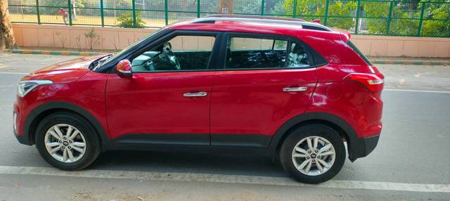 https://images10.gaadi.com/usedcar_image/4619162/original/processed_f2b511bdb343744a0c940fe58c56524a.jpg?imwidth=6402