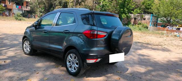 https://images10.gaadi.com/usedcar_image/4619164/original/processed_11baa49e1dd092a8349d333b17dc5127.jpg?imwidth=6402