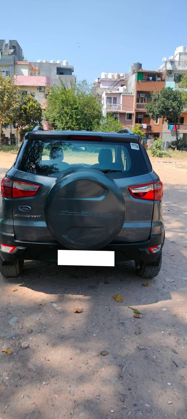 https://images10.gaadi.com/usedcar_image/4619164/original/processed_a305989c43825e598b560472fdbcd8e5.jpg?imwidth=6401
