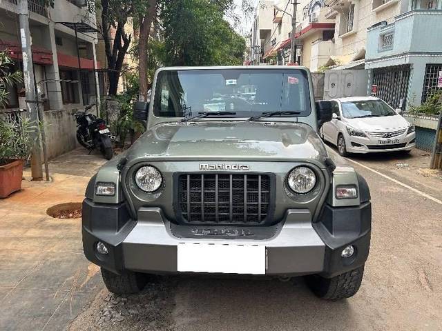 https://images10.gaadi.com/usedcar_image/4619172/original/processed_b4a06a85-0da0-4dcc-a5b2-36a2d9a33474.jpg?imwidth=6401
