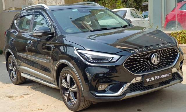 https://images10.gaadi.com/usedcar_image/4619189/original/processed_f2e83b0d1448e642cac5c54af1c130df.jpeg?imwidth=6400