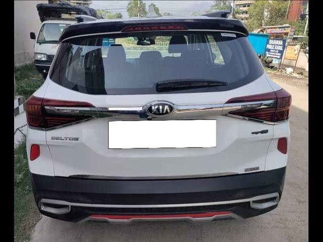 https://images10.gaadi.com/usedcar_image/4619212/original/processed_00708ec23c99b8cd198edda9e7d8f4e1.jpg?imwidth=6401