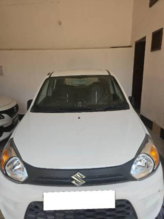 https://images10.gaadi.com/usedcar_image/4619223/original/processed_fb78332f-9b58-45cc-a641-194d2e2aa0d6.jpg?imwidth=6400