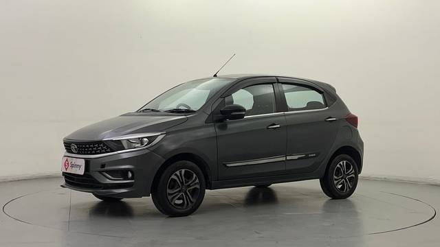 https://images10.gaadi.com/usedcar_image/4619231/original/fb970c5d10da9393422d904ea623ebca.JPG?imwidth=6400