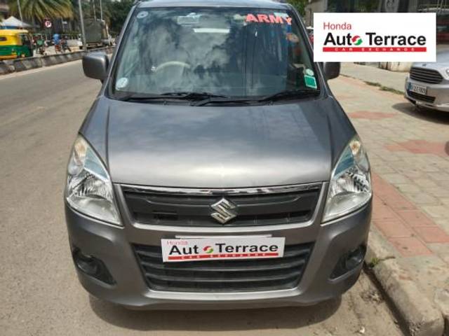 https://images10.gaadi.com/usedcar_image/4619232/original/84b162f87f02587c6b2ca8b63118eed5.jpg?imwidth=6400